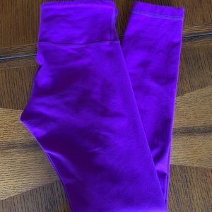 3/4 Lululemon Pants!